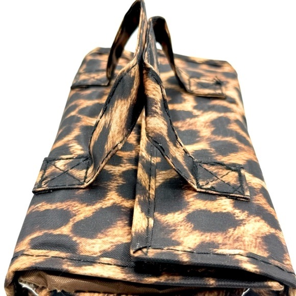 NWOT JM NEW YORK Leopard Print Roll Up Travel Toiletry/Makeup with 2 handles Bag - Picture 6 of 10